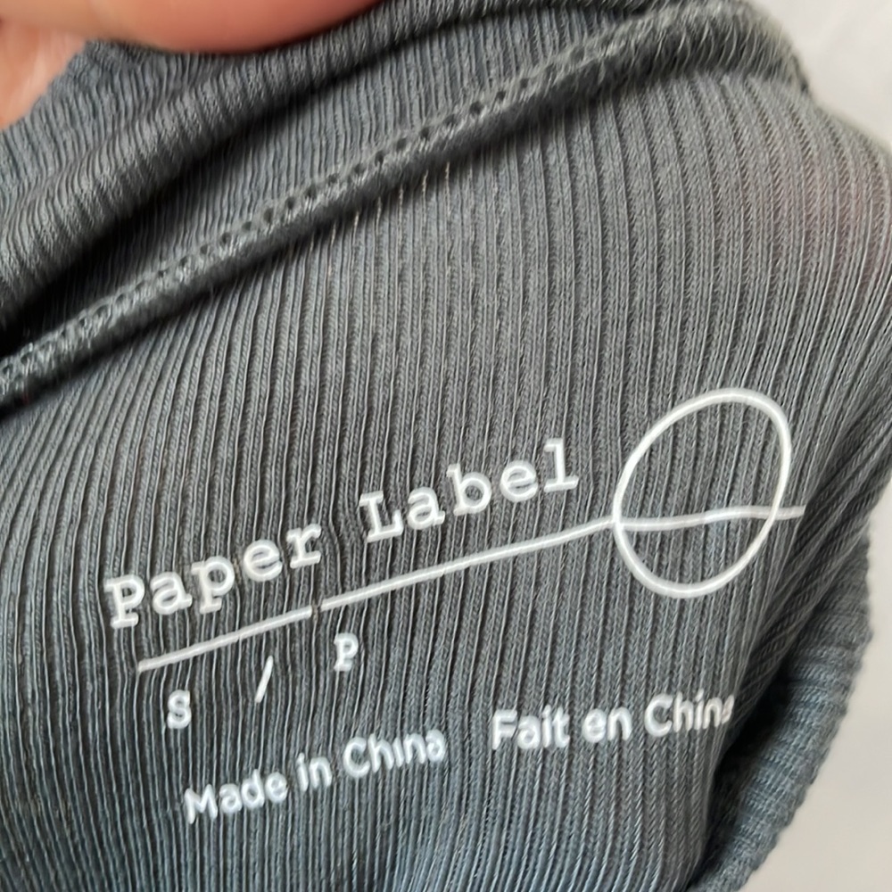 🇨🇦PAPER LABEL grey dress size s - Picture 7 of 9